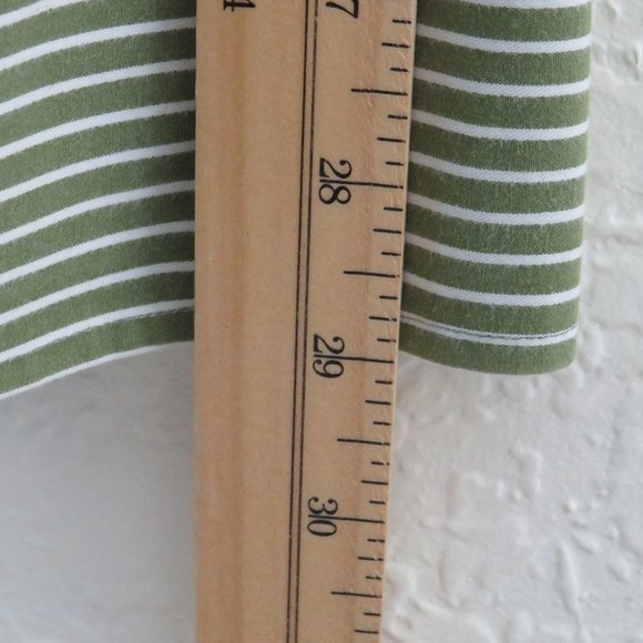 Hollister* Men's Long Sleeve Button Down Curved Hem Stripe Shirt~ Size Large - Picture 9 of 11